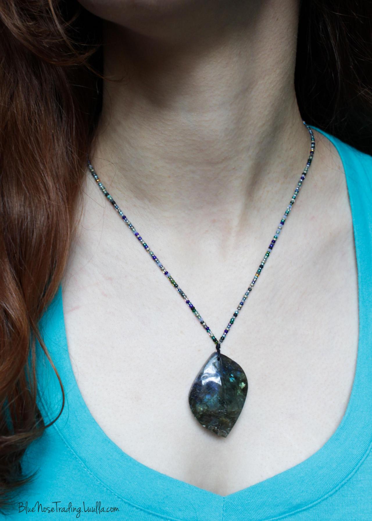 Labradorite Seed Beaded Single-strand Necklace | Stone -form Pendant | Handmade Witchy Gifts | Magic Amulet | Vegan Cruelty Hemp